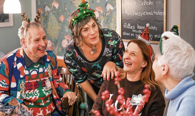  Tea and Chats im Teestübchen 